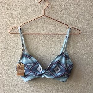 Faherty • bikini top / seaside beacon NWOT